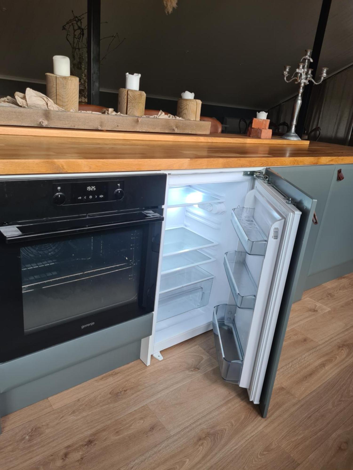 Mysig Laegenhet Med Oeppen Planloesning Pa Haestgard. Villa Ljung Kamer foto